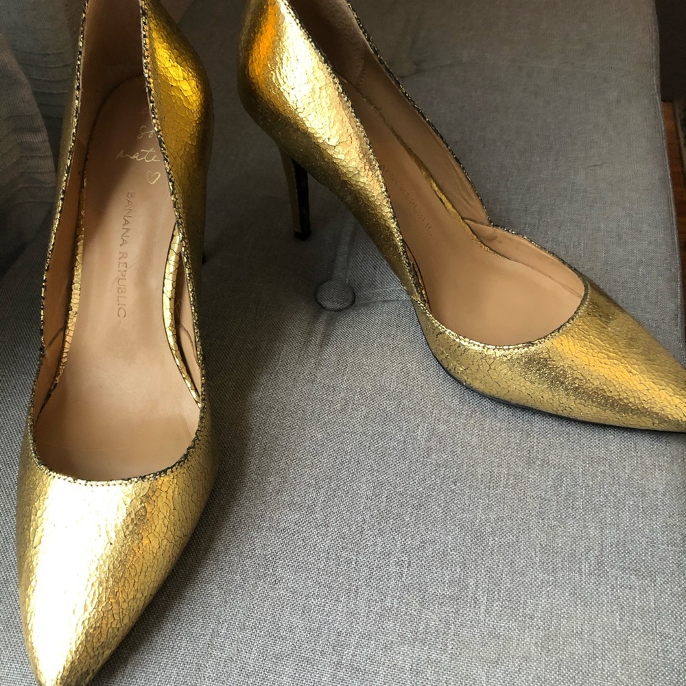 Banana Republic Pumps